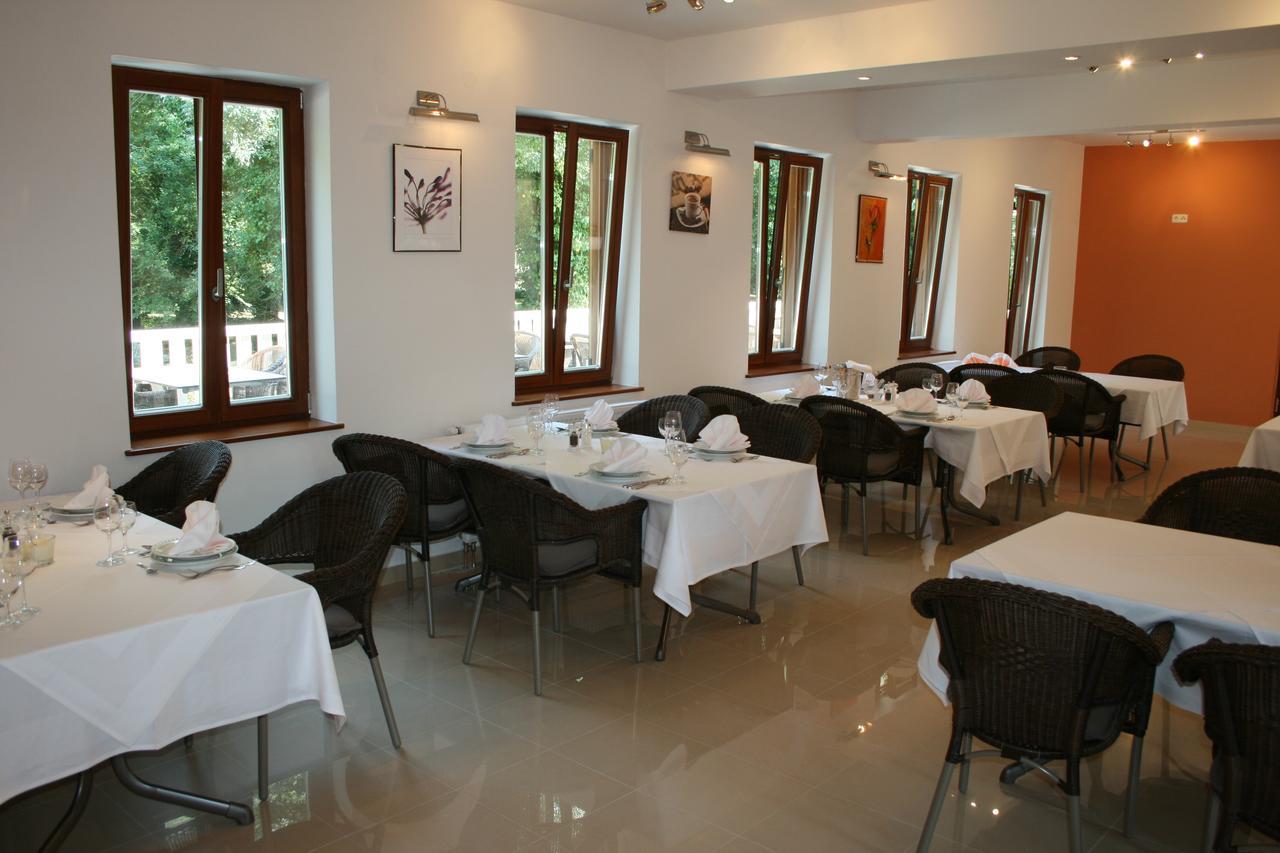 Hotel Roski Slap Drniš Exterior foto